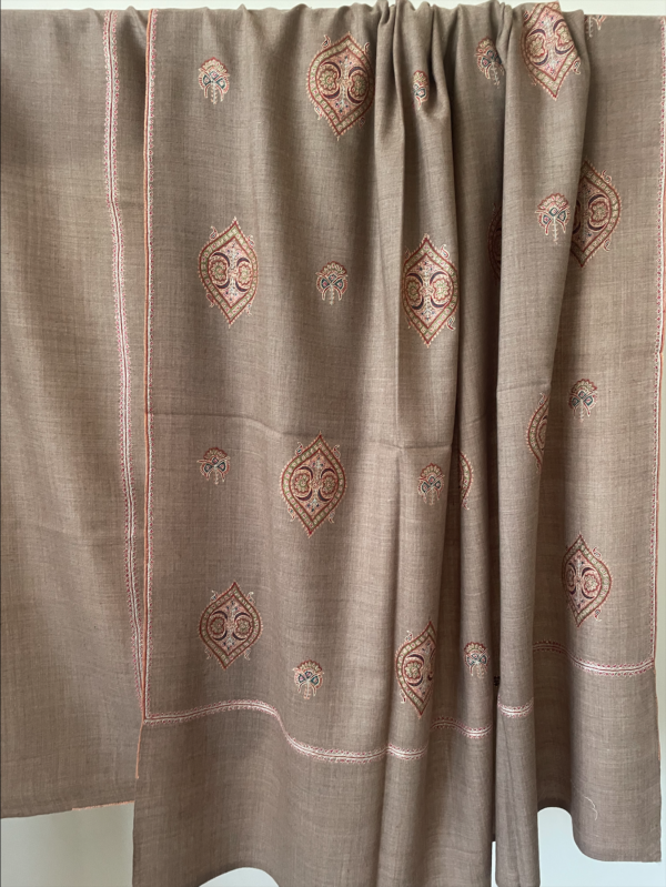 Butidar Sozni Hand Embroidered Natural Coloured Shawl - Image 6